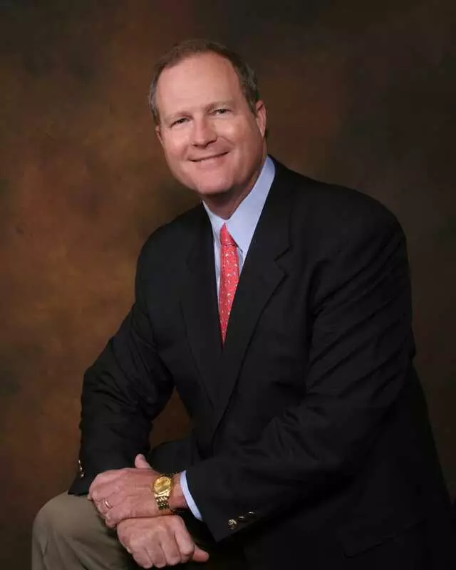 Ralf W Greenwood, Esq