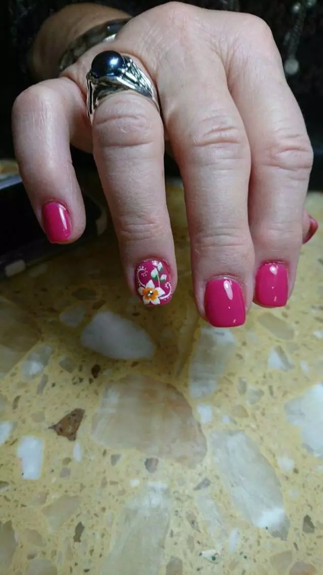 A Plus Nail Salon