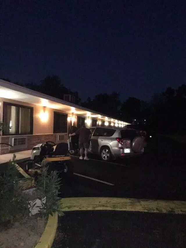 Allenwood Motel