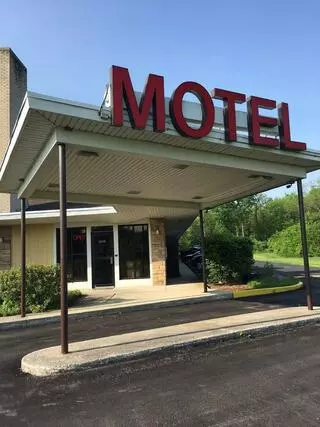 Allenwood Motel